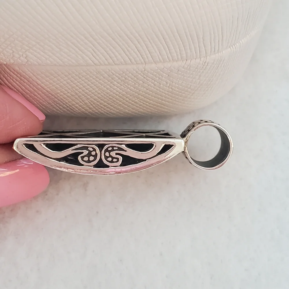 Silpada 925S Filagee Scroll Design  Pendant